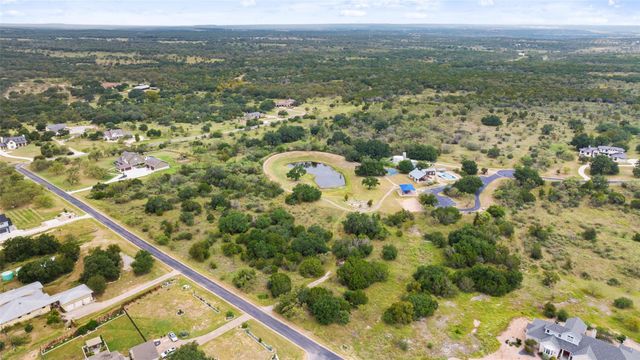 108 Cross TRL, Spicewood, TX 78669