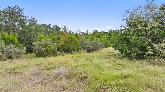 108 Cross TRL, Spicewood, TX 78669