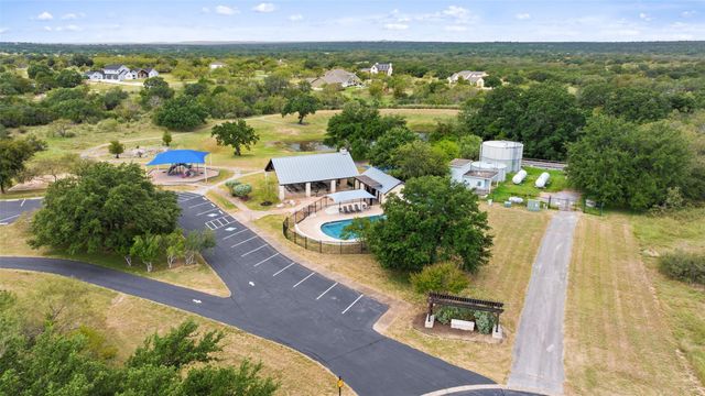 108 Cross TRL, Spicewood, TX 78669