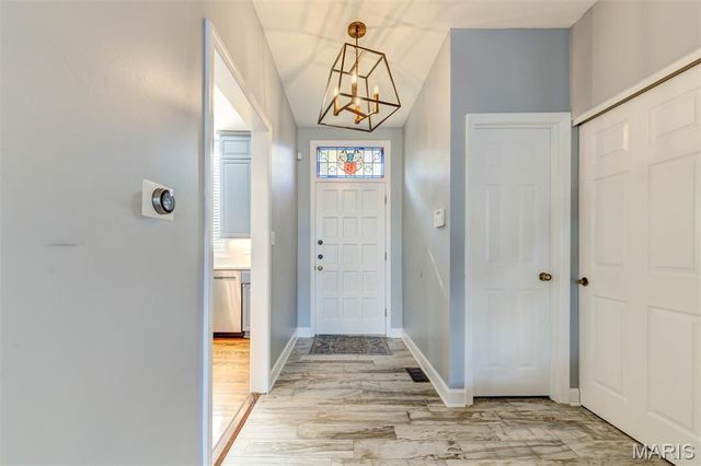 114 W Pine Place 7, St Louis, MO 63108