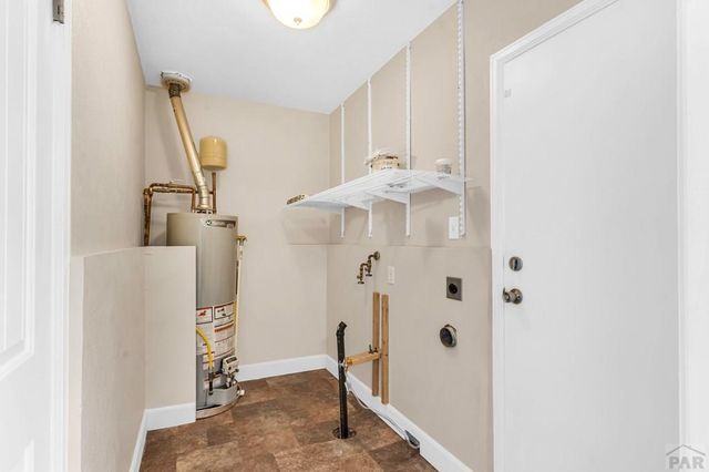 622 Brown Ave, Pueblo, CO 81004