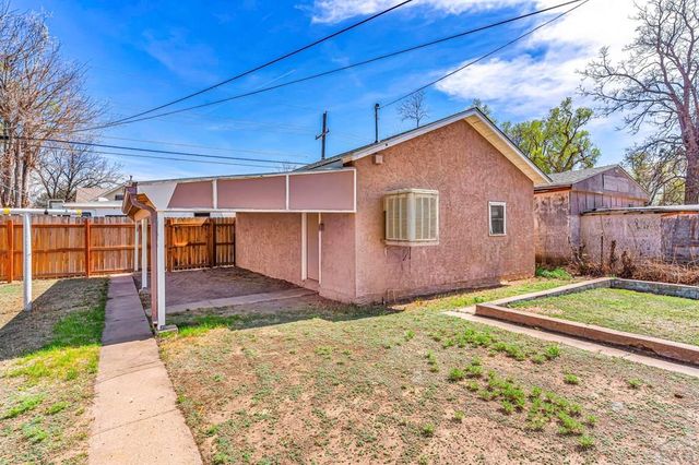 622 Brown Ave, Pueblo, CO 81004