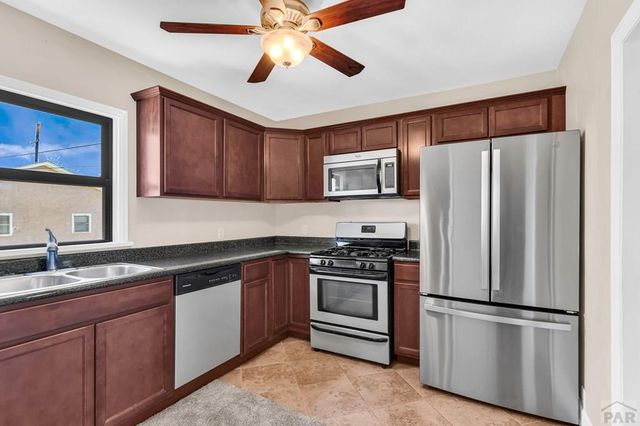 622 Brown Ave, Pueblo, CO 81004