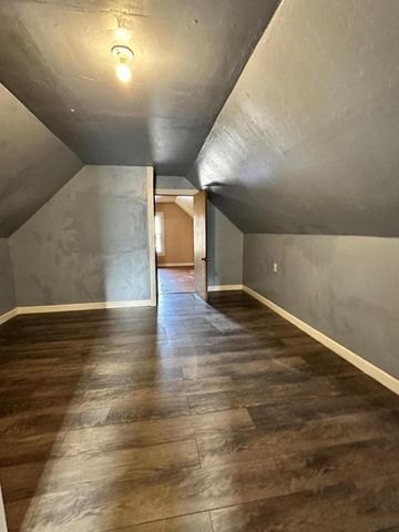 5810 20th AVENUE, Kenosha, WI 53140