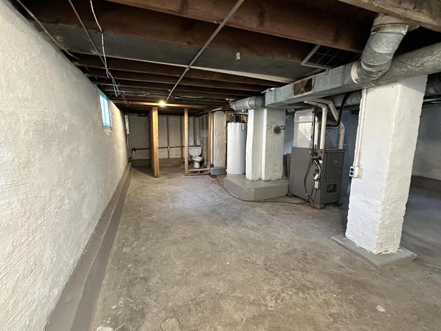 5810 20th AVENUE, Kenosha, WI 53140