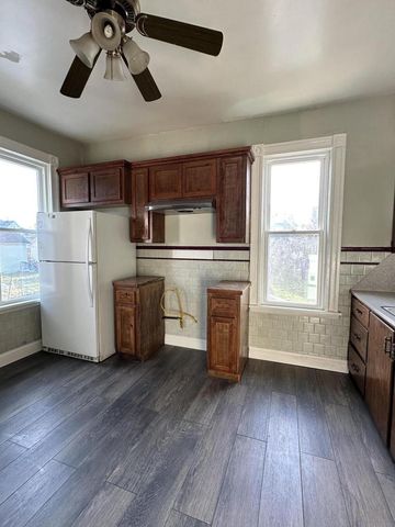 5810 20th AVENUE, Kenosha, WI 53140