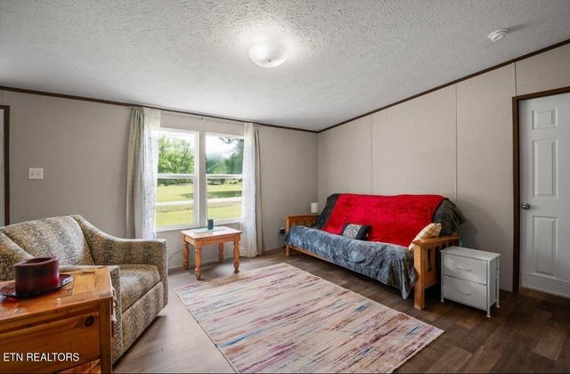 934 Holly Glen Ln, Decatur, TN 37322