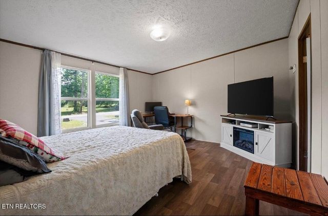 934 Holly Glen Ln, Decatur, TN 37322