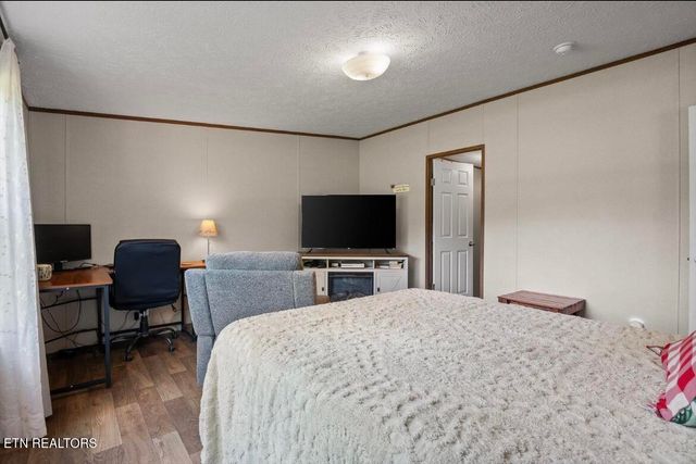 934 Holly Glen Ln, Decatur, TN 37322