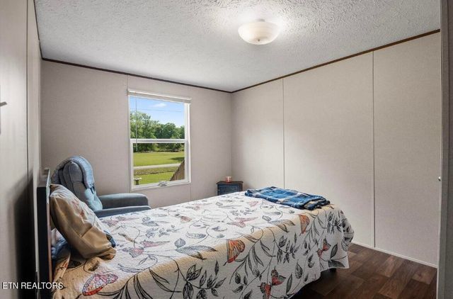 934 Holly Glen Ln, Decatur, TN 37322