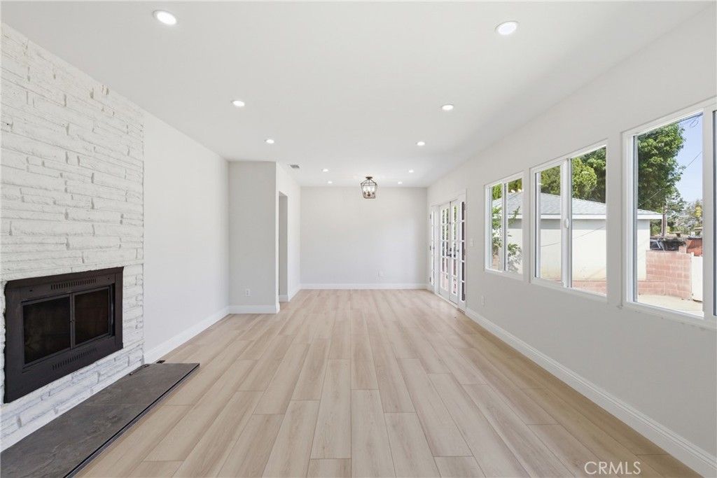19649 Friar Street, Tarzana, CA 91335 — photo 5