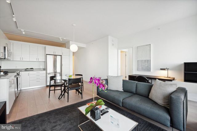 2930 WALNUT STREET #4522, Philadelphia, PA 19104