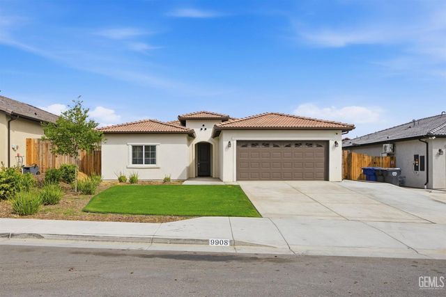 9908 Old Wood Drive, Bakersfield, CA 93306