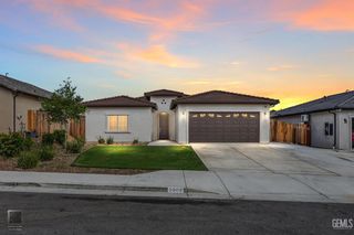 9908 Old Wood Drive, Bakersfield, CA 93306