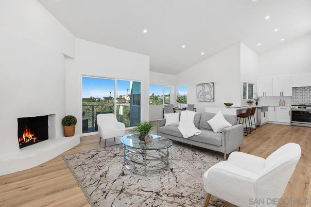 700 Selma Pl, San Diego, CA 92114