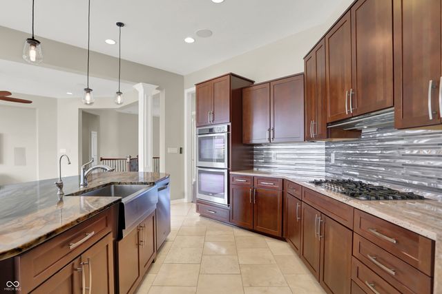 11526 Wood Hollow Trail, Zionsville, IN 46077