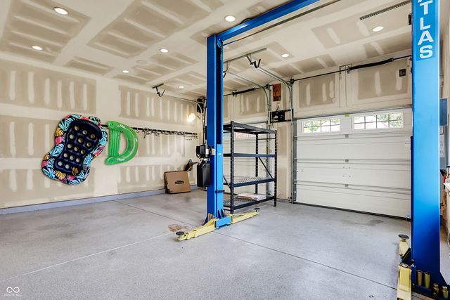 11526 Wood Hollow Trail, Zionsville, IN 46077