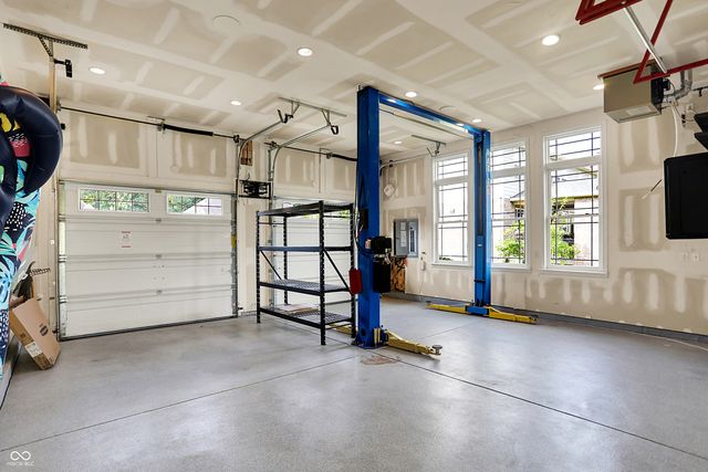 11526 Wood Hollow Trail, Zionsville, IN 46077