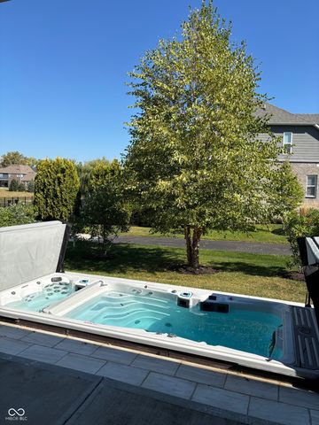 11526 Wood Hollow Trail, Zionsville, IN 46077