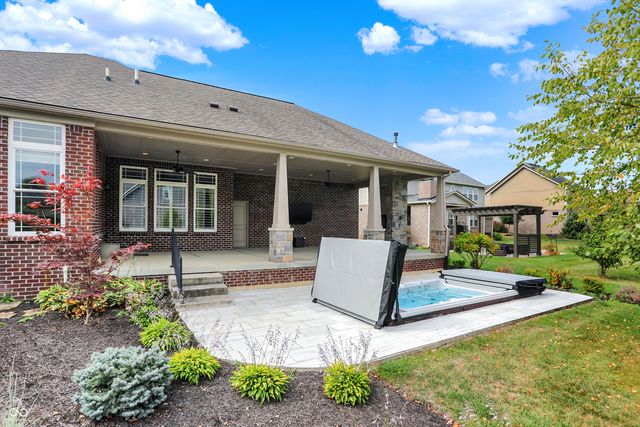 11526 Wood Hollow Trail, Zionsville, IN 46077