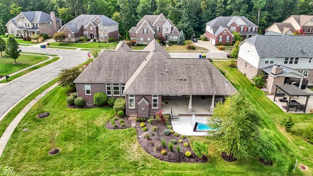 11526 Wood Hollow Trail, Zionsville, IN 46077