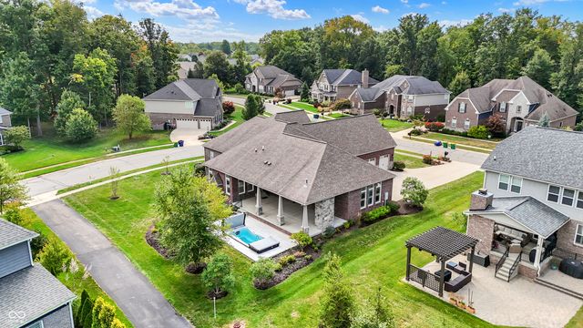 11526 Wood Hollow Trail, Zionsville, IN 46077