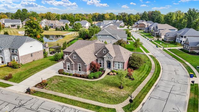 11526 Wood Hollow Trail, Zionsville, IN 46077