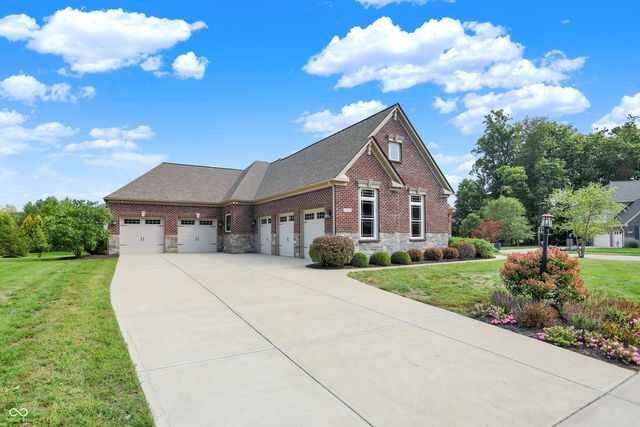 11526 Wood Hollow Trail, Zionsville, IN 46077