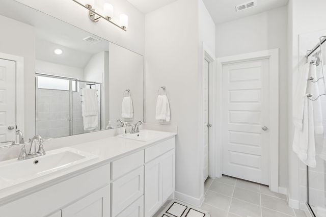 581 Chase Creek Drive, Lavon, TX 75166