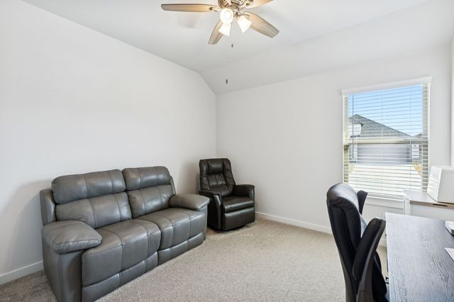 581 Chase Creek Drive, Lavon, TX 75166