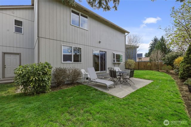 6304 57th Place SE, Lacey, WA 98513