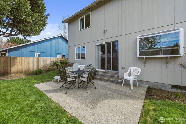 6304 57th Place SE, Lacey, WA 98513