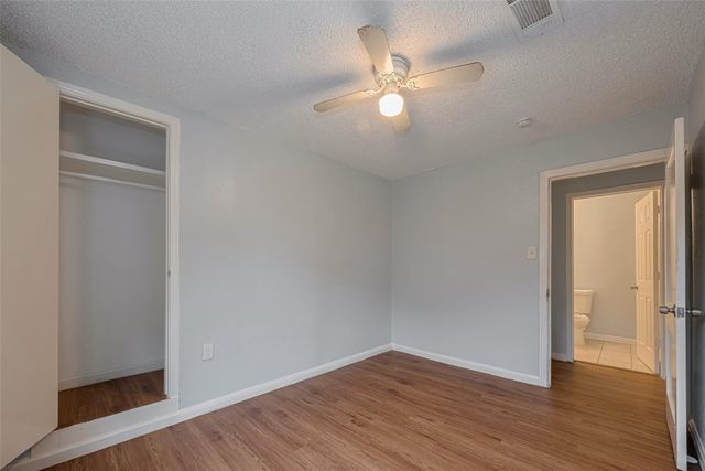 4906 Larkspur Street, Houston, TX 77033