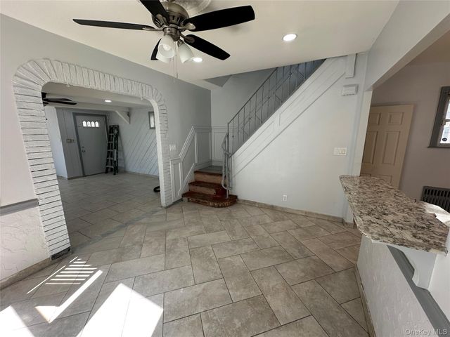 7332 53rd Road, Maspeth, NY 11378