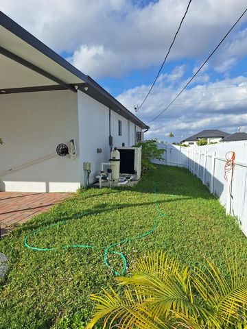 616 TROPICANA PARKWAY W, Cape Coral, FL 33993