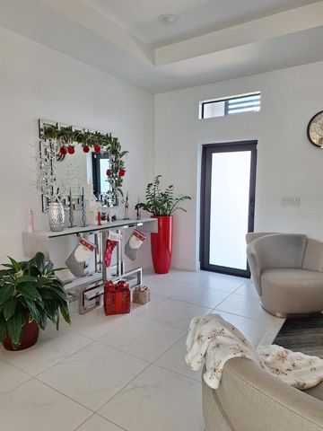 616 TROPICANA PARKWAY W, Cape Coral, FL 33993