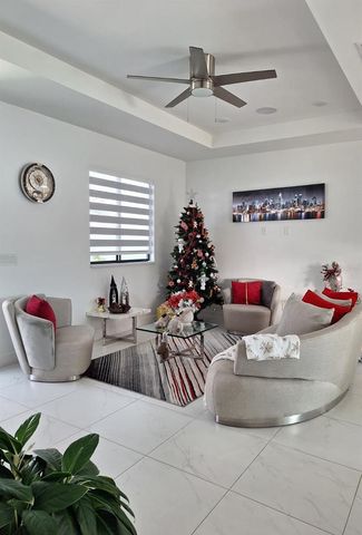 616 TROPICANA PARKWAY W, Cape Coral, FL 33993