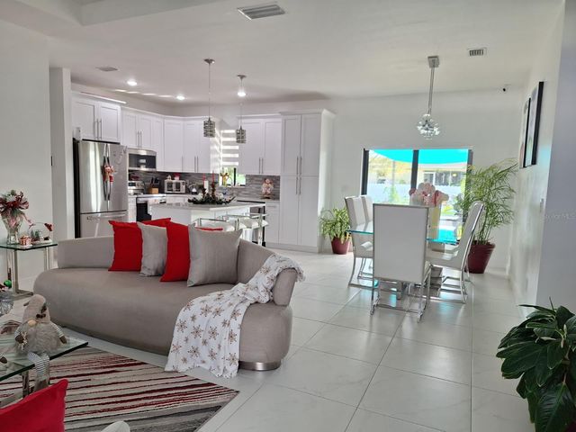 616 TROPICANA PARKWAY W, Cape Coral, FL 33993