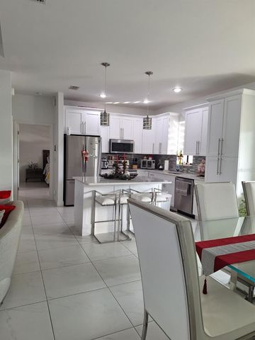 616 TROPICANA PARKWAY W, Cape Coral, FL 33993