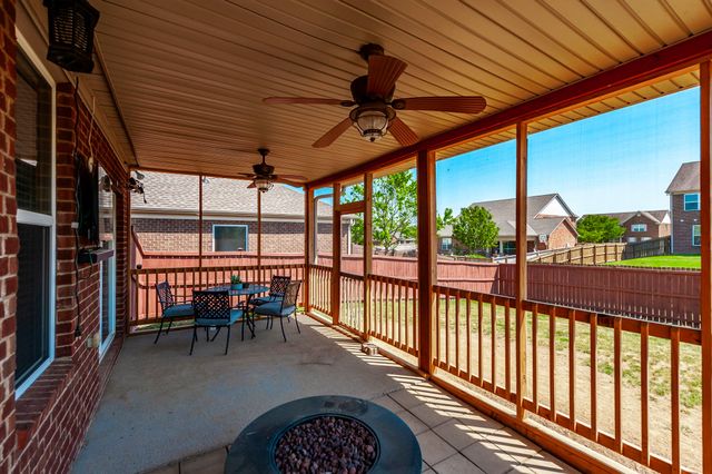 1006 Abberley Cir, Hendersonville, TN 37075