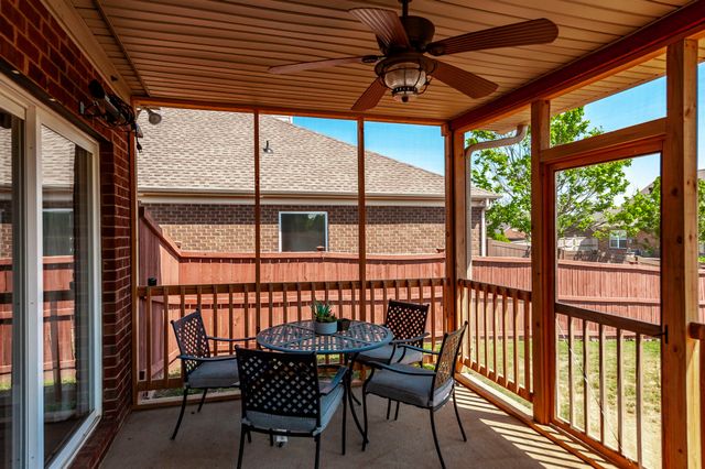 1006 Abberley Cir, Hendersonville, TN 37075