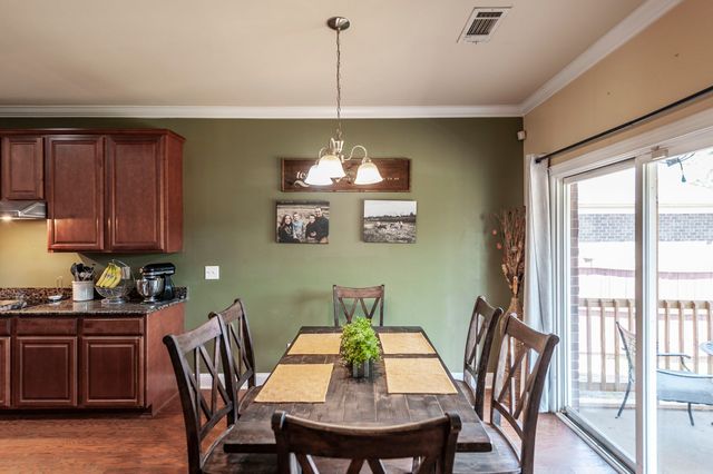 1006 Abberley Cir, Hendersonville, TN 37075