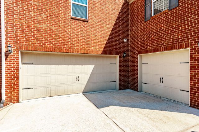 1006 Abberley Cir, Hendersonville, TN 37075
