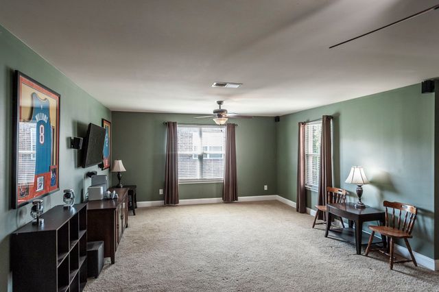 1006 Abberley Cir, Hendersonville, TN 37075