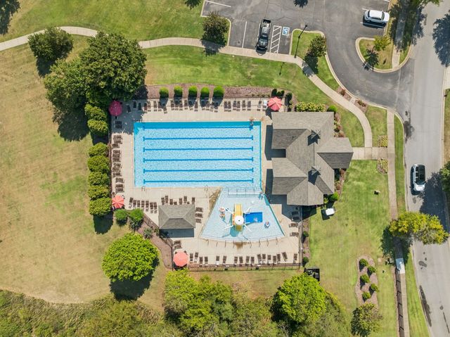 1006 Abberley Cir, Hendersonville, TN 37075