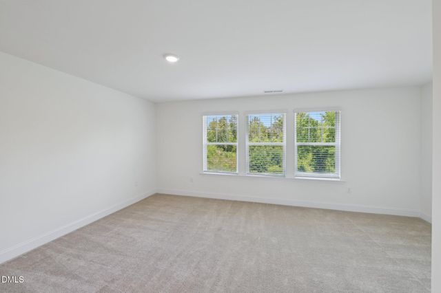 654 Sefton Park Drive, Zebulon, NC 27597