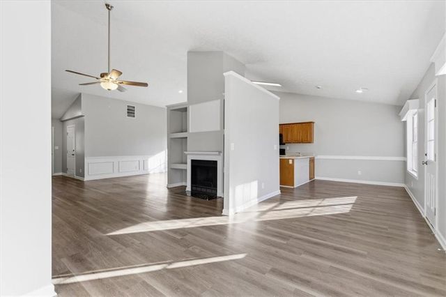 875 Oaklen View Drive, Sugar Hill, GA 30518