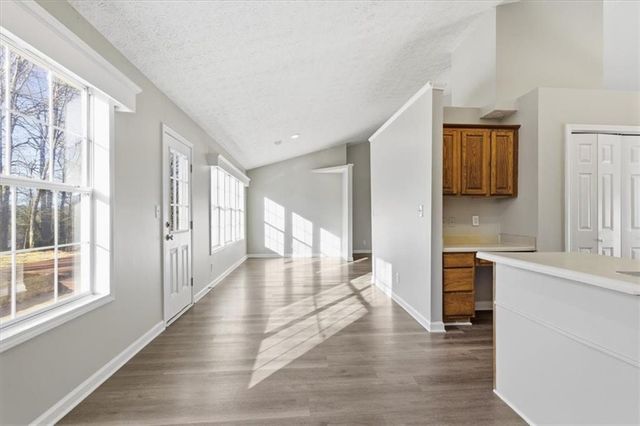 875 Oaklen View Drive, Sugar Hill, GA 30518