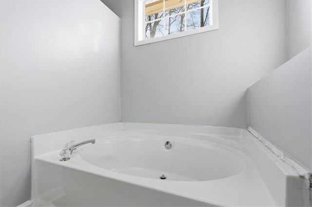 875 Oaklen View Drive, Sugar Hill, GA 30518