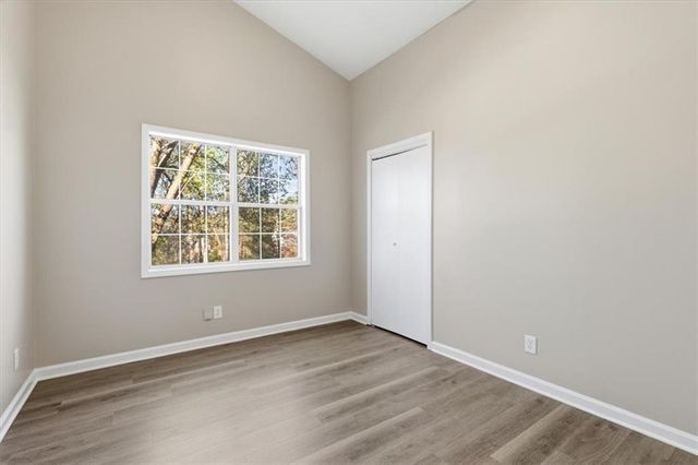 875 Oaklen View Drive, Sugar Hill, GA 30518